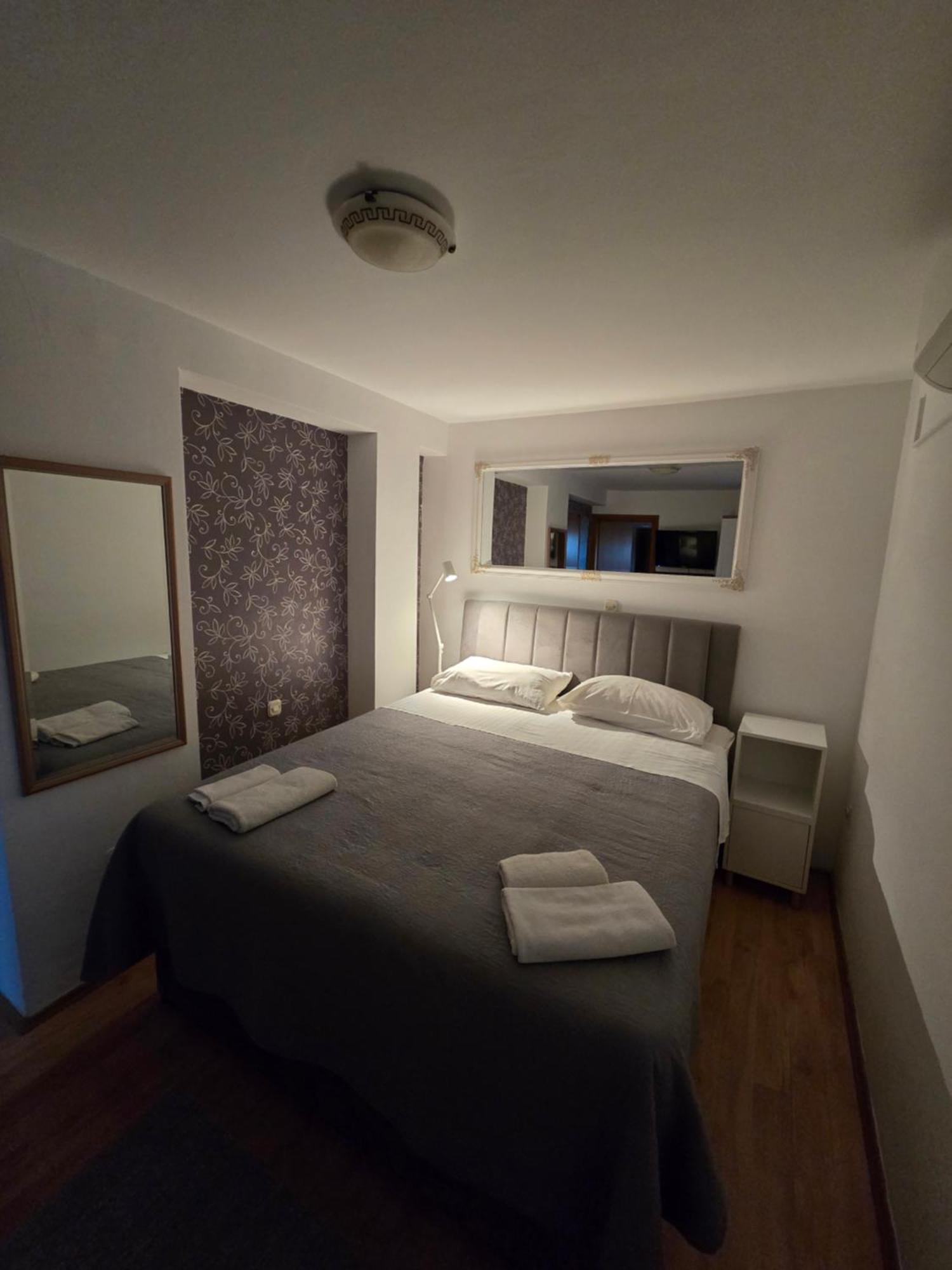 Apartament Guest Accomodation Zura Skradin Zewnętrze zdjęcie